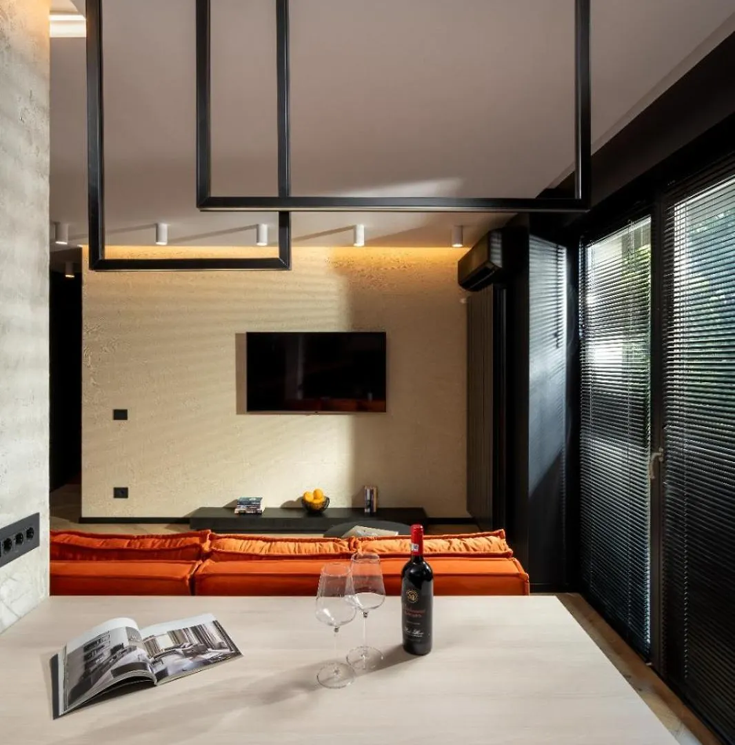 Amber - Central Luxury Apartment By Selestate Bucharest